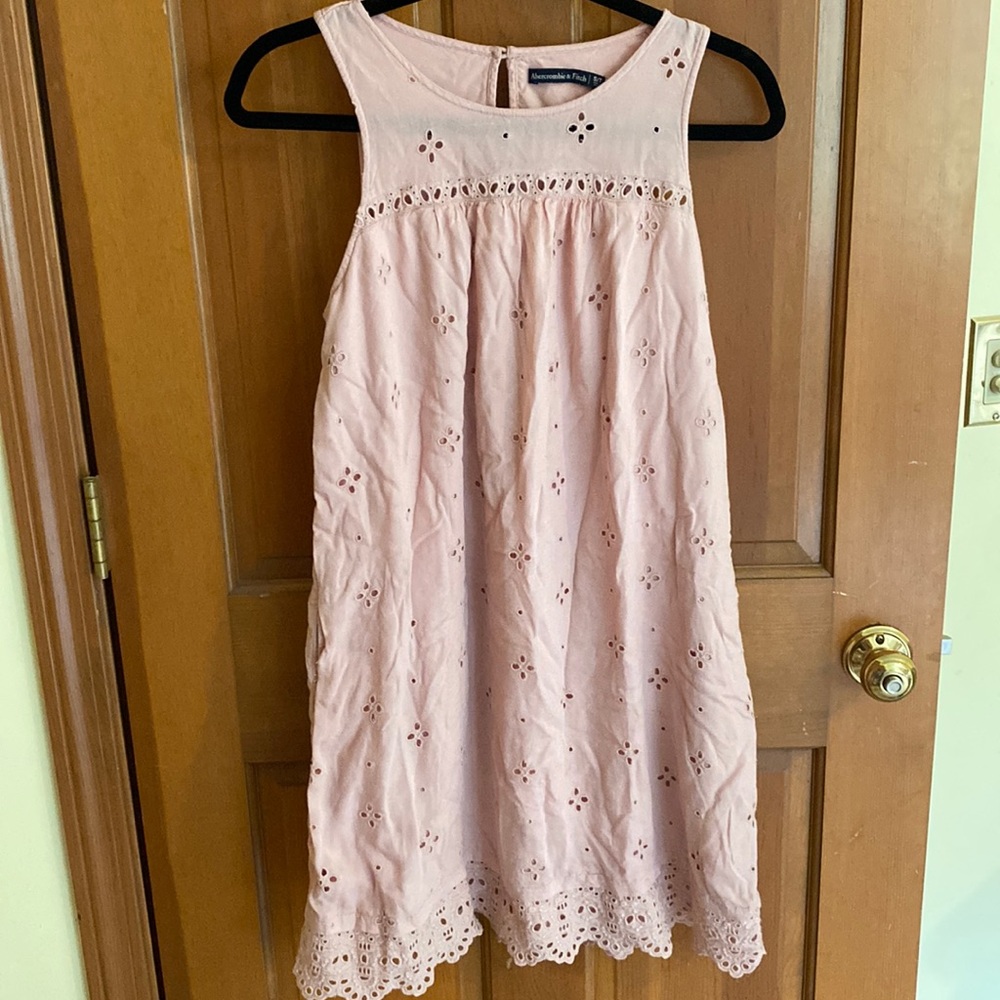 Ambercrombie & Fitch Small Dusty Pink Dress
